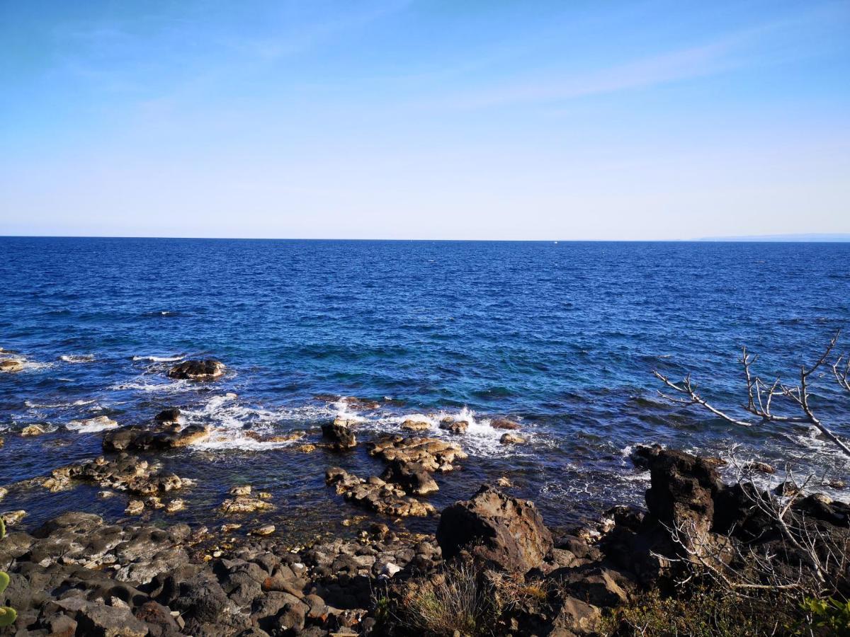 La Lampara Apartment Aci Castello Exteriör bild