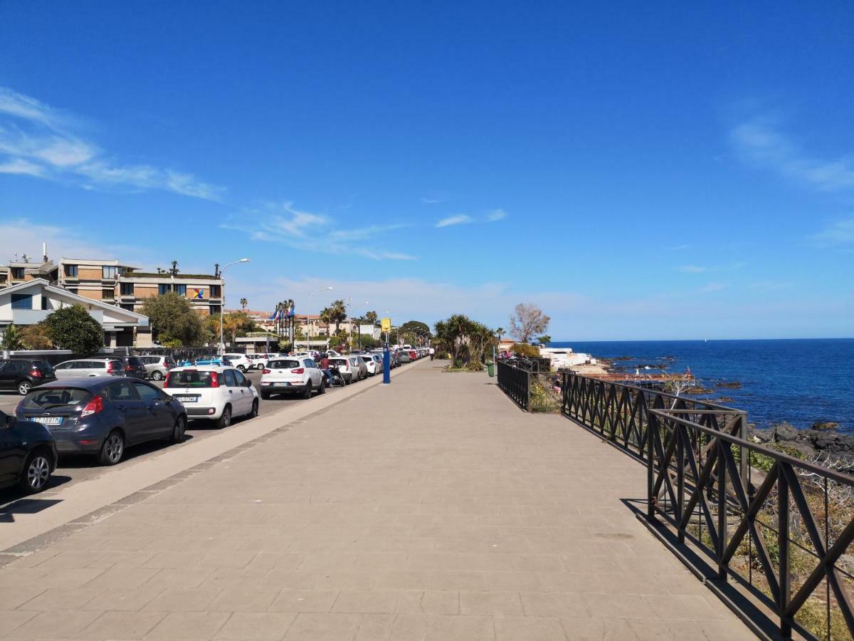 La Lampara Apartment Aci Castello Exteriör bild